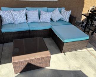 3-Piece Seating + Ottoman & Coffee Table (Versatile and easy to move)