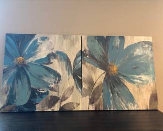 Assorted Wall Art Pieces