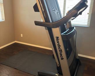 NordicTrack Commercial 1750. Buyer to Take Apart and Move!