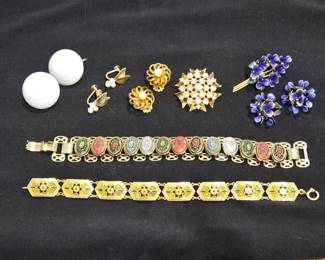 Vintage jewelry