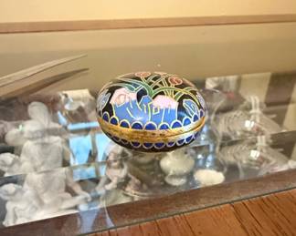 Vintage Chinese Cloisonn Enamel Pill Box  Floral and Butterfly Motif second image