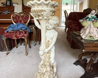 Universal Statuary Corp Cherub Pedestal Planter 