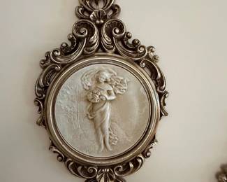 Vintage Syroco Cameo Wall Plaque Pair