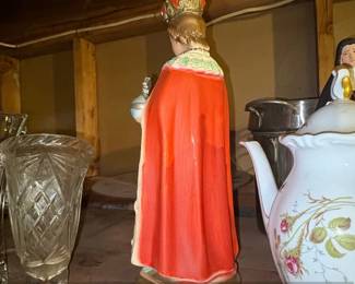 Vintage Infant Jesus of Prague Chalkware Statue with Crown and Orb second image