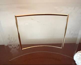 Vintage Curved Glass Photo Frame with Floral Etching and Gold Tone Trim