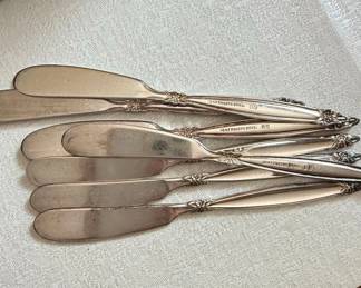 Rogers Bros. First Love Silverplate Butter Knives