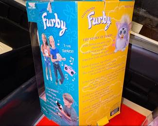 Tiger Electronics Special Limited Edition Furby Model   Purple and White third image