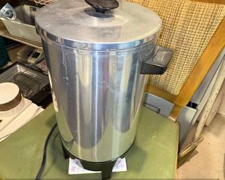 Vintage West Bend  Cup Aluminum Coffee Percolator Urn