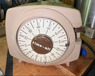 Vintage Intermatic TimeAll Lamp and Appliance Timer Model A