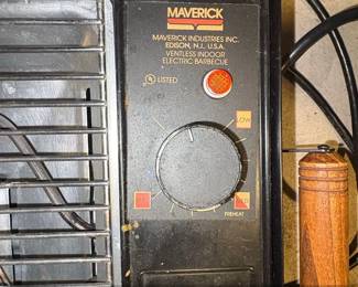 Maverick Industries Inc. Model MI Ventless Indoor Electric Barbecue Grill second image