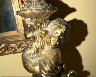 Vintage Cherub Figural Table Lamp with Frosted Glass Globe, Hollywood Regency Style third image