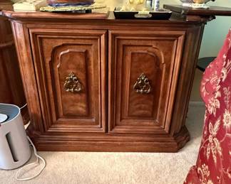 Drexel Heritage Brittany Country Style Buffet Server
