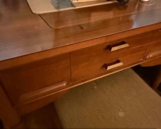 Vintage Singer Sewing Machine in MidCentury Wooden Cabinet with Stool second image