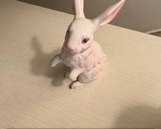 Vintage Lefton White Ceramic Rabbit Figurine H with Pink Eyes