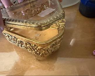Vintage GoldTone Ormolu Filigree Cherub Jewelry Box third image