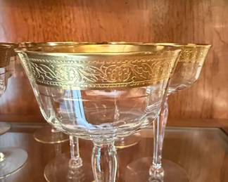 Vintage TiffinFranciscan Rambler Rose Gold Encrusted Champagne Coupes second image