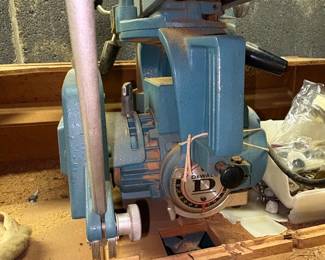 Vintage DeWalt Power Shop Radial Arm Saw third image
