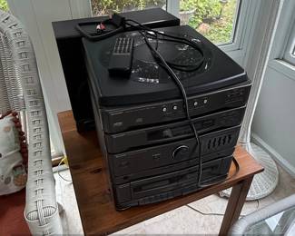 Sharp Disc MultiPlay Compact Disc Stereo System