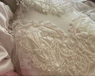 Vintage Doll Wedding Gown and Veil Set in Display Box second image