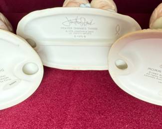 Precious Moments Figurine Trio - Prayer Changes Things & Mommy I Love You