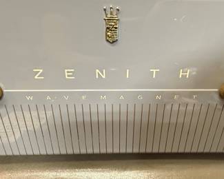 Zenith H500 Trans-Oceanic Portable Tube Radio