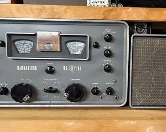 Hammarlund HQ-160 Communications Receiver