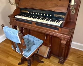 Mason & Hamlin Style Cabinet Reed Organ (c. 1861)