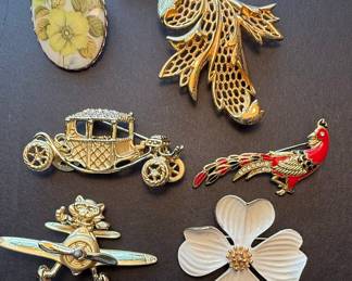 Assorted Vintage Novelty Brooch Collection