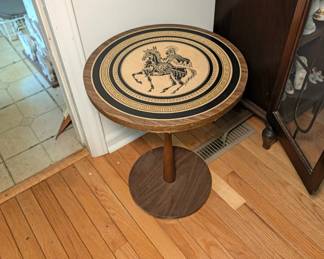Accent Table