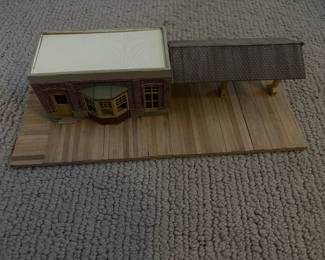 LOT 113. A Hand Constructed HO Scale Model Station Platform and Depot.. Starting Bid $65.00