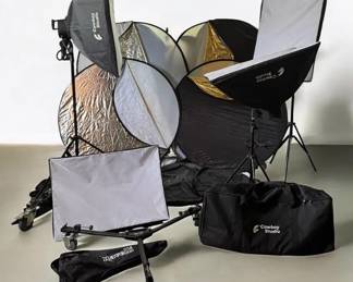 Professional Cowboy Studio Photography Lighting  Reflector Kit  Tested  Working