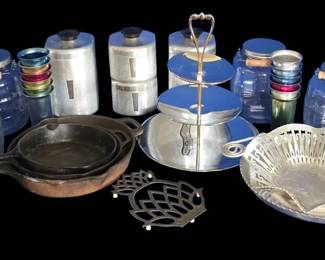 Iconic Slice of MidCentury Kitchenware