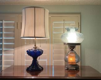 Dark blue lamp-24” & light blue hurricane -19”