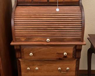 Roll top desk-23x15x43