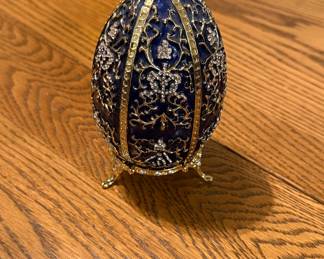 Ornate Jeweled Filigree Decorative Egg on Stand