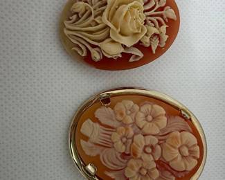 Set of 2 Carved Shell Floral Cameo Brooches