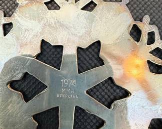 The Metropolitan Museum of Art 1974 Sterling Christmas Snowflake Ornament