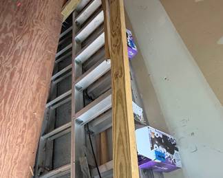 Aluminum Extension Ladder