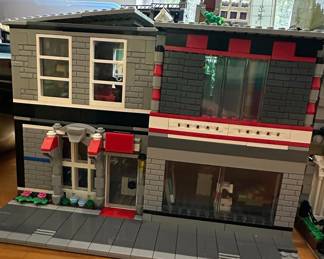 LEGO Creator Expert Corner Deli