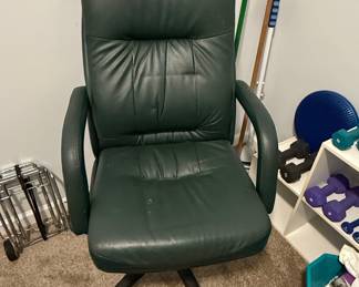 Dark Green Leather Executive Office Chair