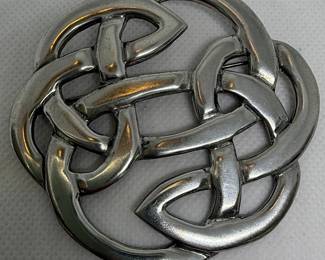 Lugh's Knot Pewter Brooch
