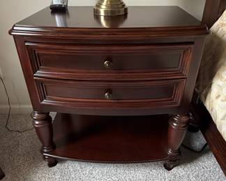 2-Drawer Nightstand