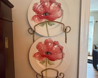 Royal Stafford Red Poppy Decorative Plate Set with Scroll Stand
