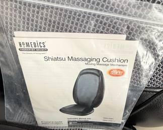 HoMedics Therapist Select Shiatsu Massaging Cushion with Heat SBM-200H