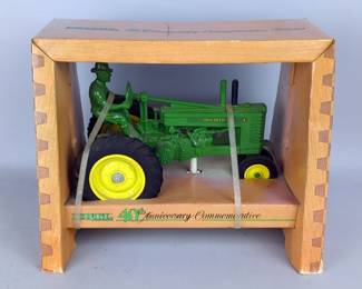 ERTL 40th Anniversary Commemorative John Deere Tractor #557 In Original Box, 1:16 Scale Die-Cast Metal 