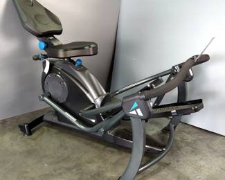 Teeter FreeStep LT3 Recumbent Cross Trainer