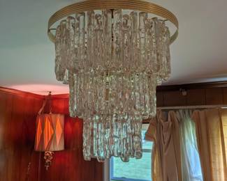 ATLANTA ESTATE WITH 60'S VINTAGE