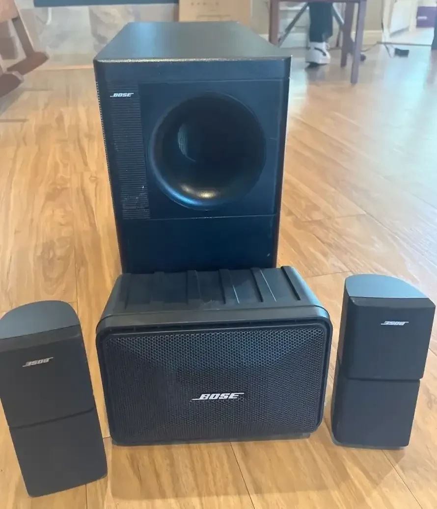 001 Bose Acoustimass 5 Series III Speaker System