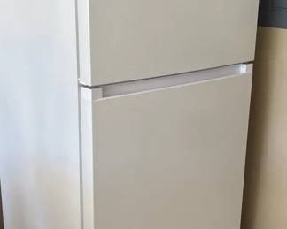 Omida Refrigerator