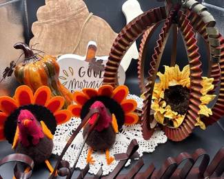 Turkey Time Assorted Thanksgiving Decor 7 Items